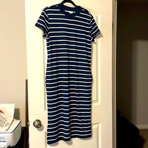 Time & Tru Dress Sz M